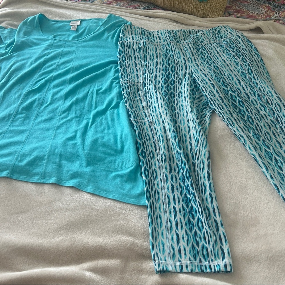 Top and capri length leggings